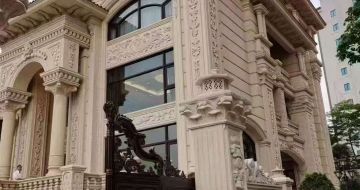 昆明黄金麻别墅外墙异形定制