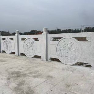昆明芝麻白河道栏杆 石材栏杆